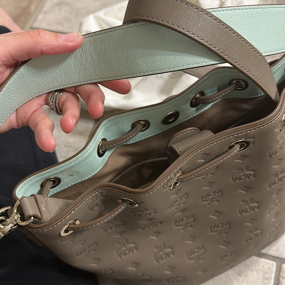 Mcm tote bag good condition - Picture 3 of 4
